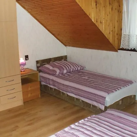 Four Bedroom Holiday In Holiday home