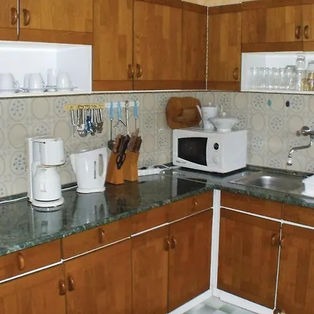 Four Bedroom Holiday In * Balatonfenyves