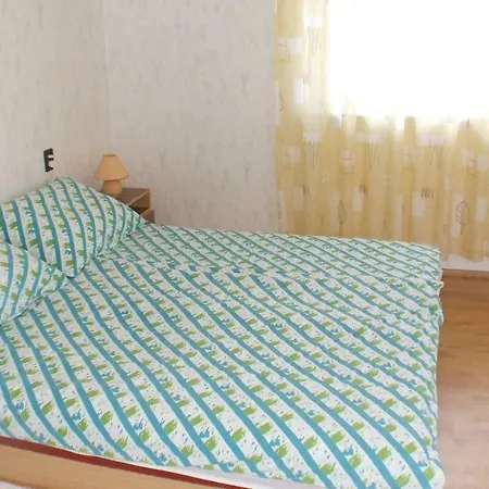 Four Bedroom Holiday In * Balatonfenyves
